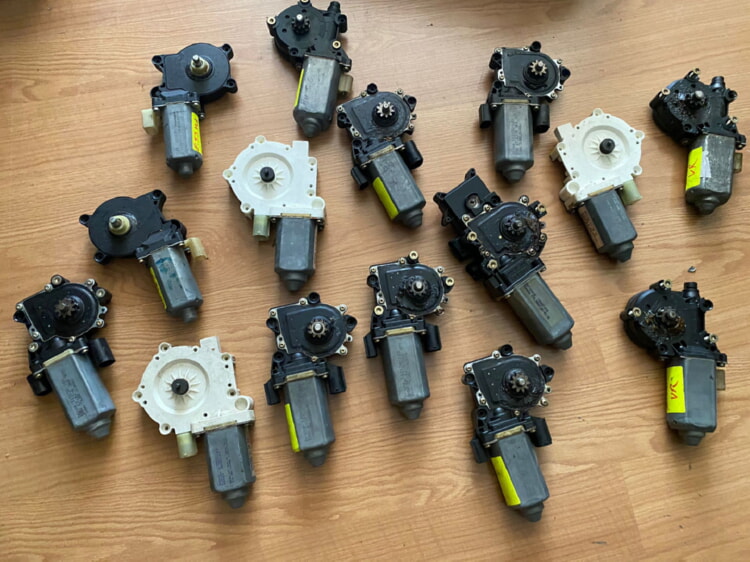 BMW E36 E39 E46 E60 E90 SERİLERİNE UYUMLU ORJİNAL CAM MOTORLARI ÇIKMA TEMİZ