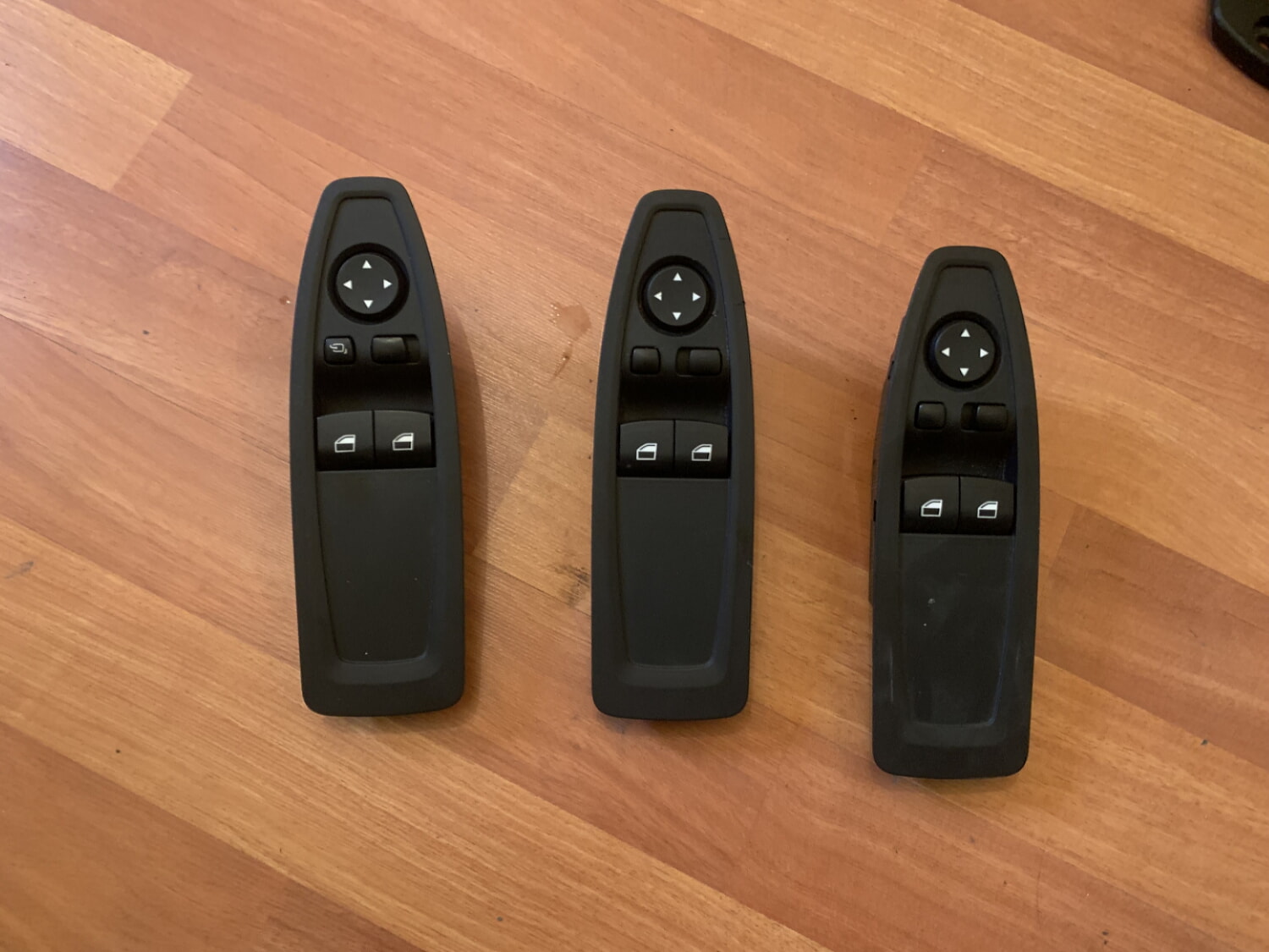 BMW F32 UYUMLU CAM KONTROL DÜĞMESİ AYNA KATLAMALI ORJİNAL ÇIKMA