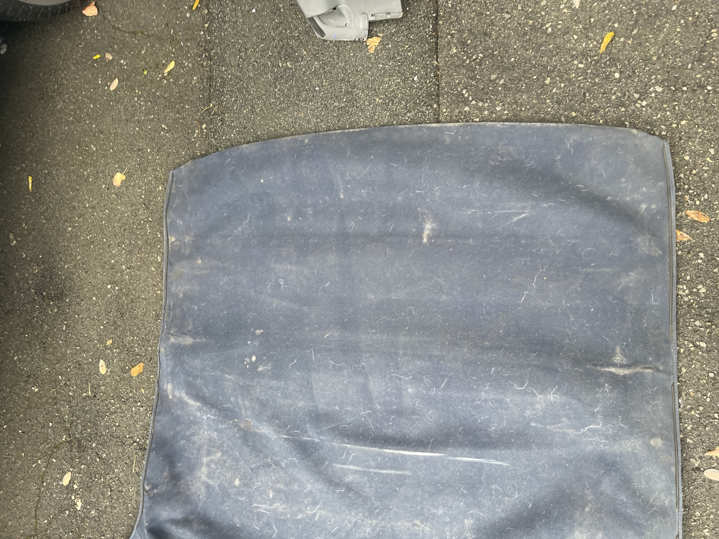 MİNİ COOPER R52 CABRİO UYUMLU ORJİNAL MAVİ RENK TENTE CAMI ORJİNAL ÇIKMA TEMİZ 3 HATALI 