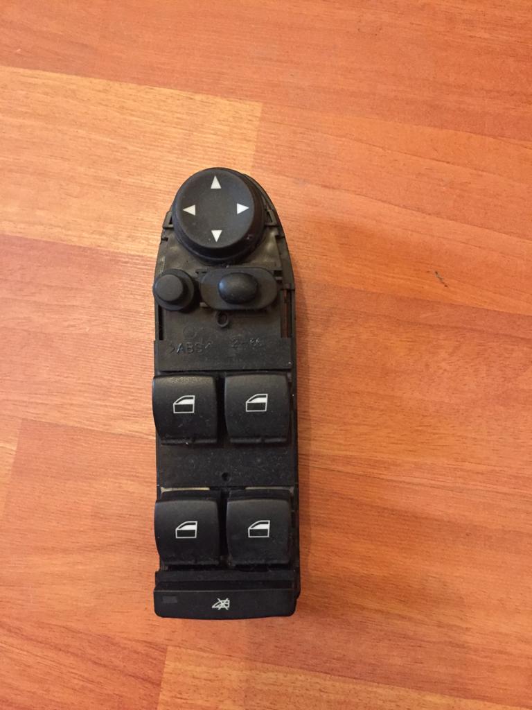 BMW E84 UYUMLU CAM KONTROL DÜĞMESİ AYNA KATLAMALI ORJİNAL ÇIKMA